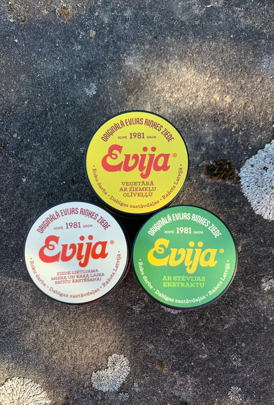 Kuru no trim ziedes veidiem izvēlēties?